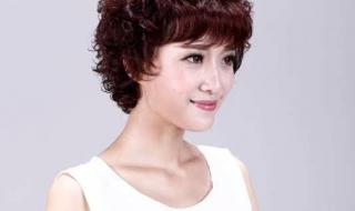 时尚短发发型图片女