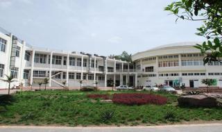 宜宾职业技术学院